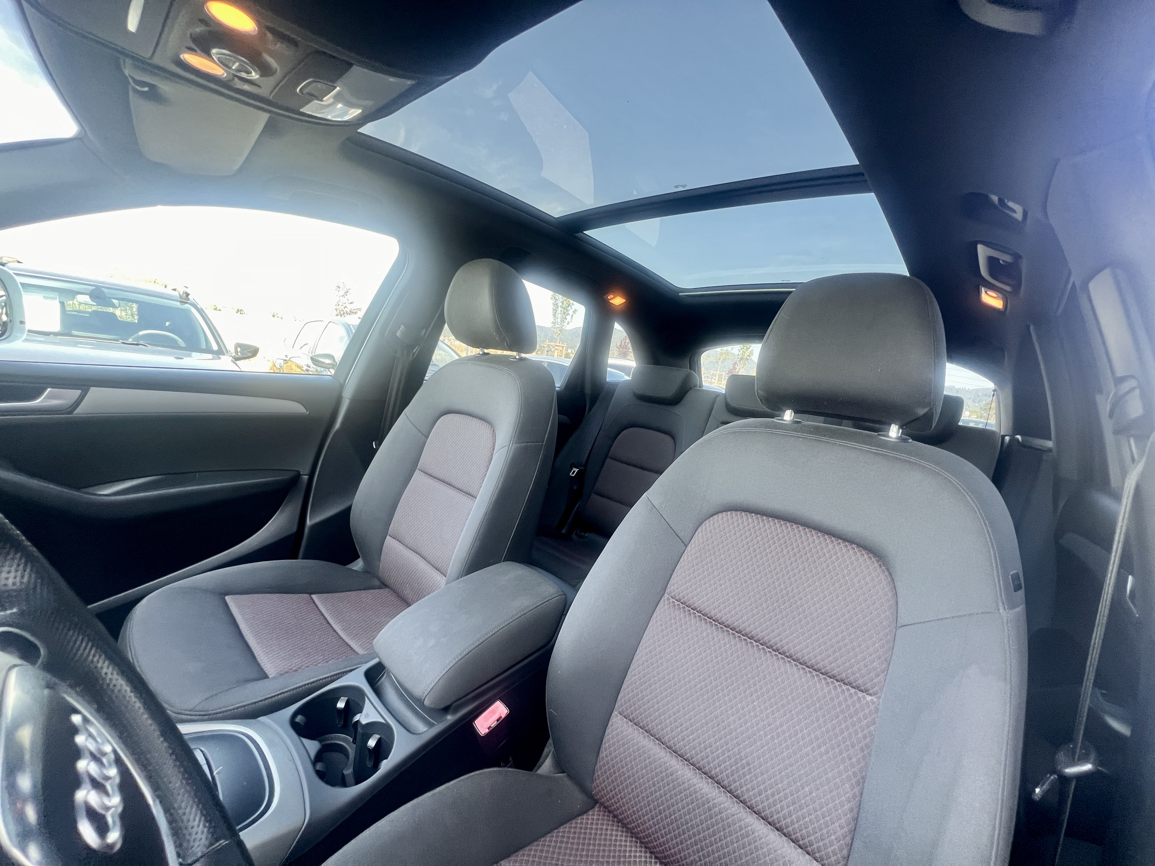 Garage Kern - AUDI Q5 2.0 TFSI 211 AVUS SUATTRO S TRONIC 