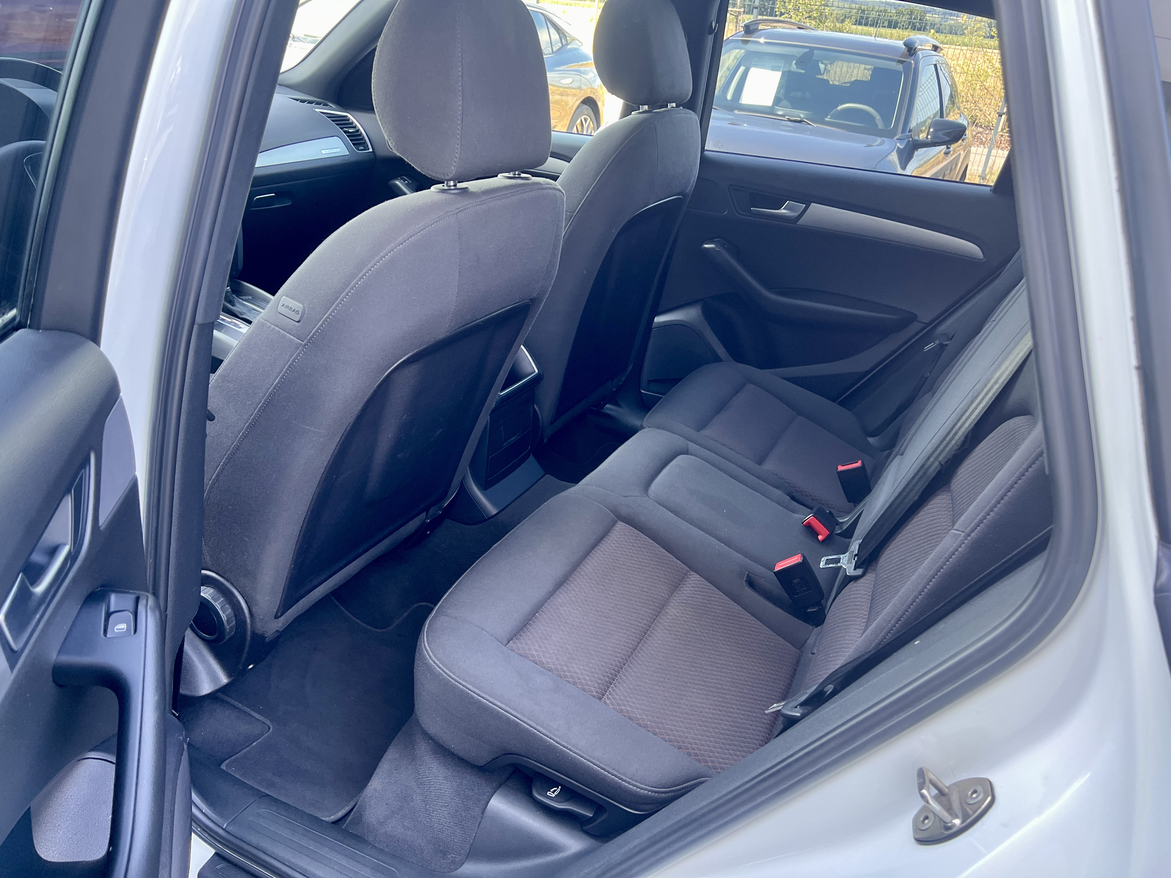 Garage Kern - AUDI Q5 2.0 TFSI 211 AVUS SUATTRO S TRONIC 