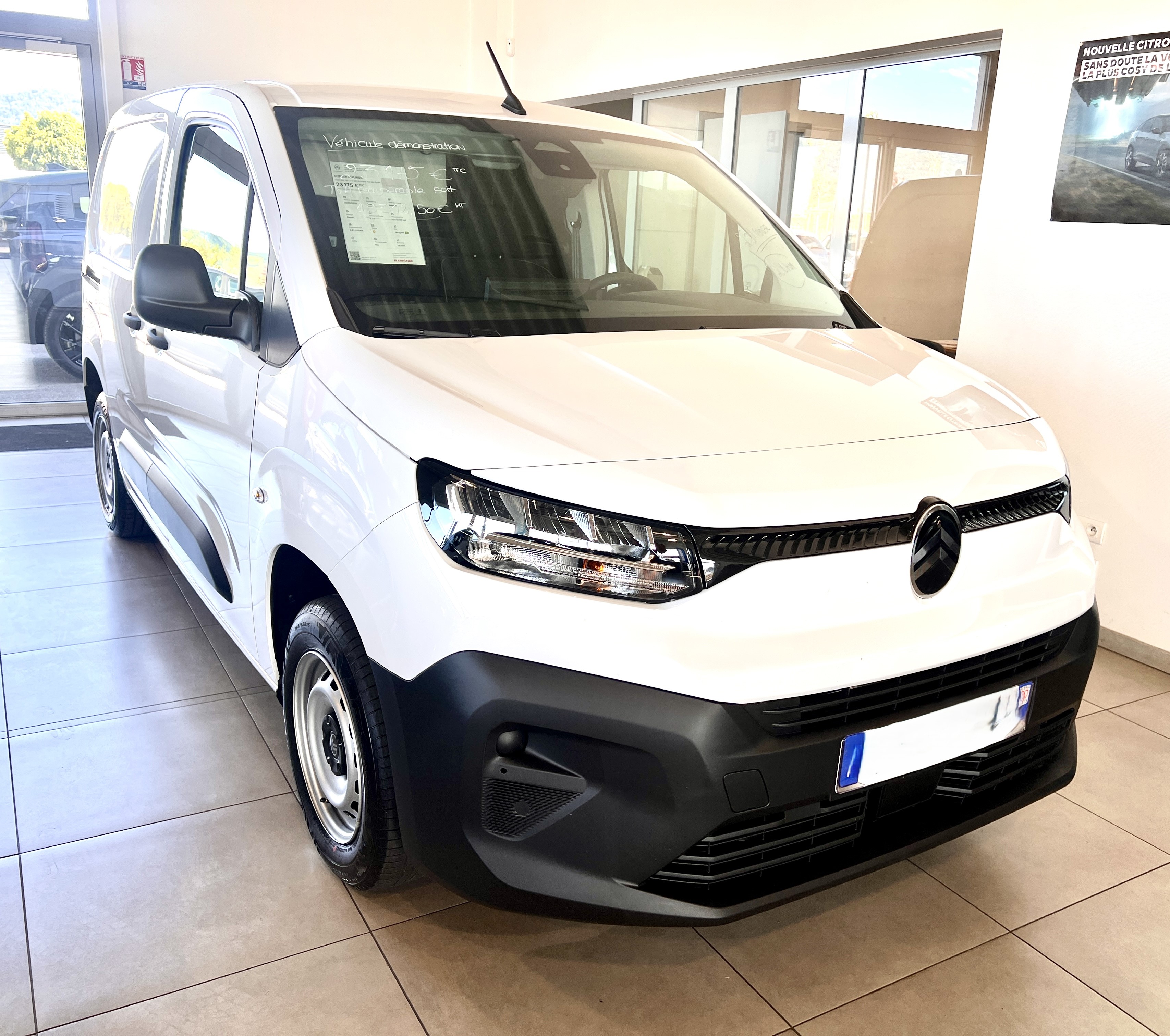 Garage Kern - CITROEN BERLINGO III (2) VAN TAILLE M 650 BLUEHDI 100 S&S BVM6