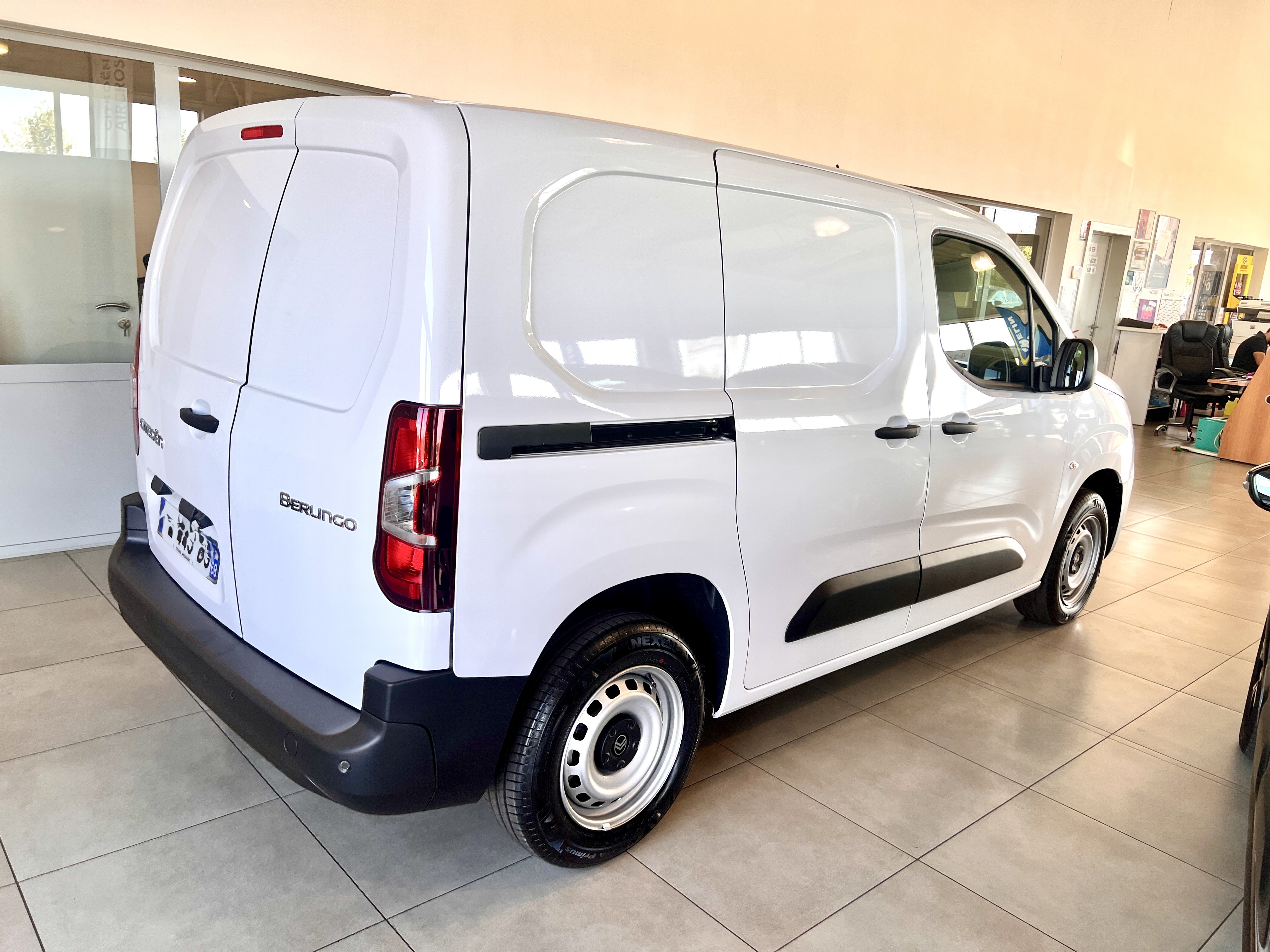 Garage Kern - CITROEN BERLINGO III (2) VAN TAILLE M 650 BLUEHDI 100 S&S BVM6