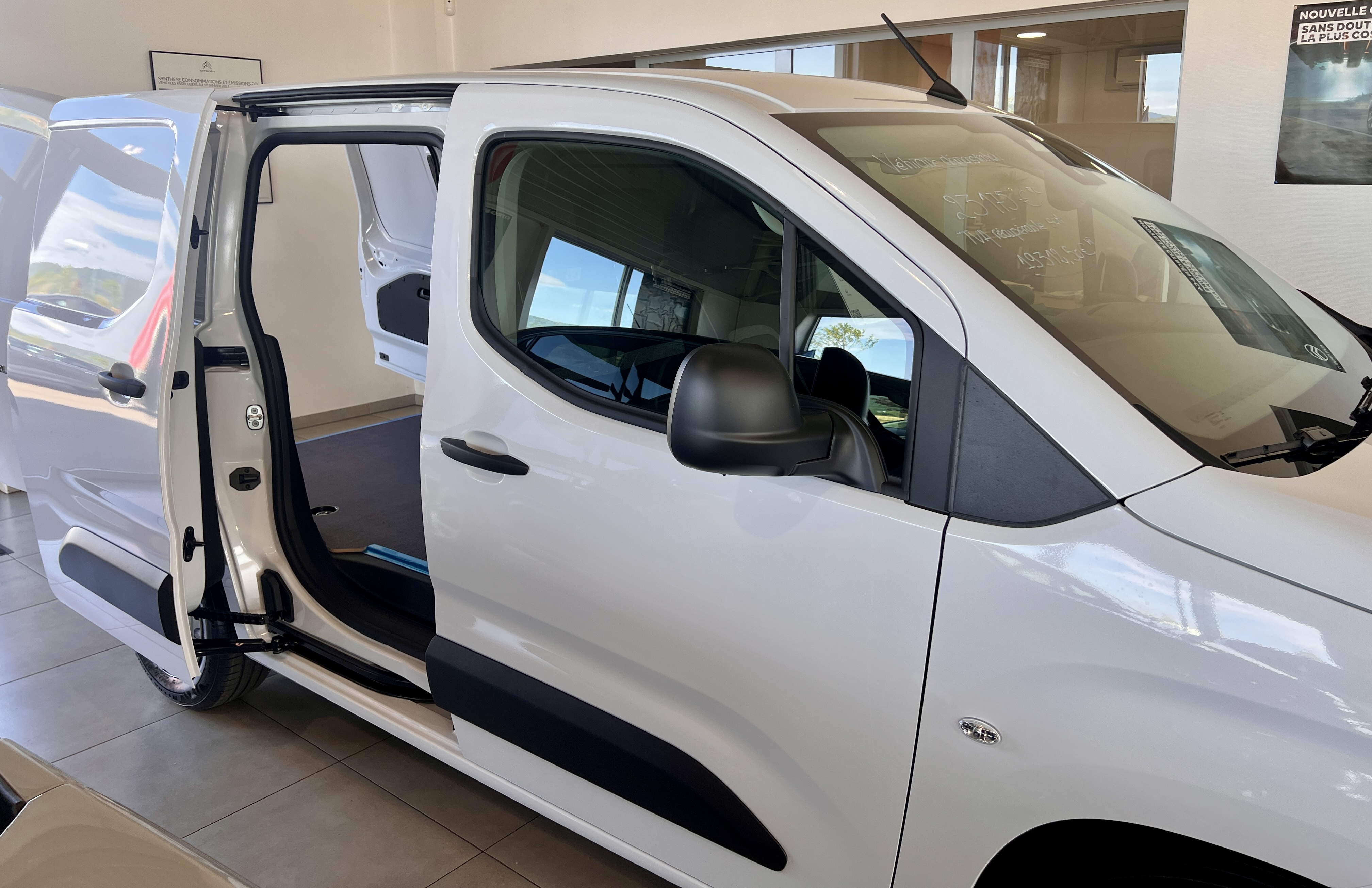 Garage Kern - CITROEN BERLINGO III (2) VAN TAILLE M 650 BLUEHDI 100 S&S BVM6