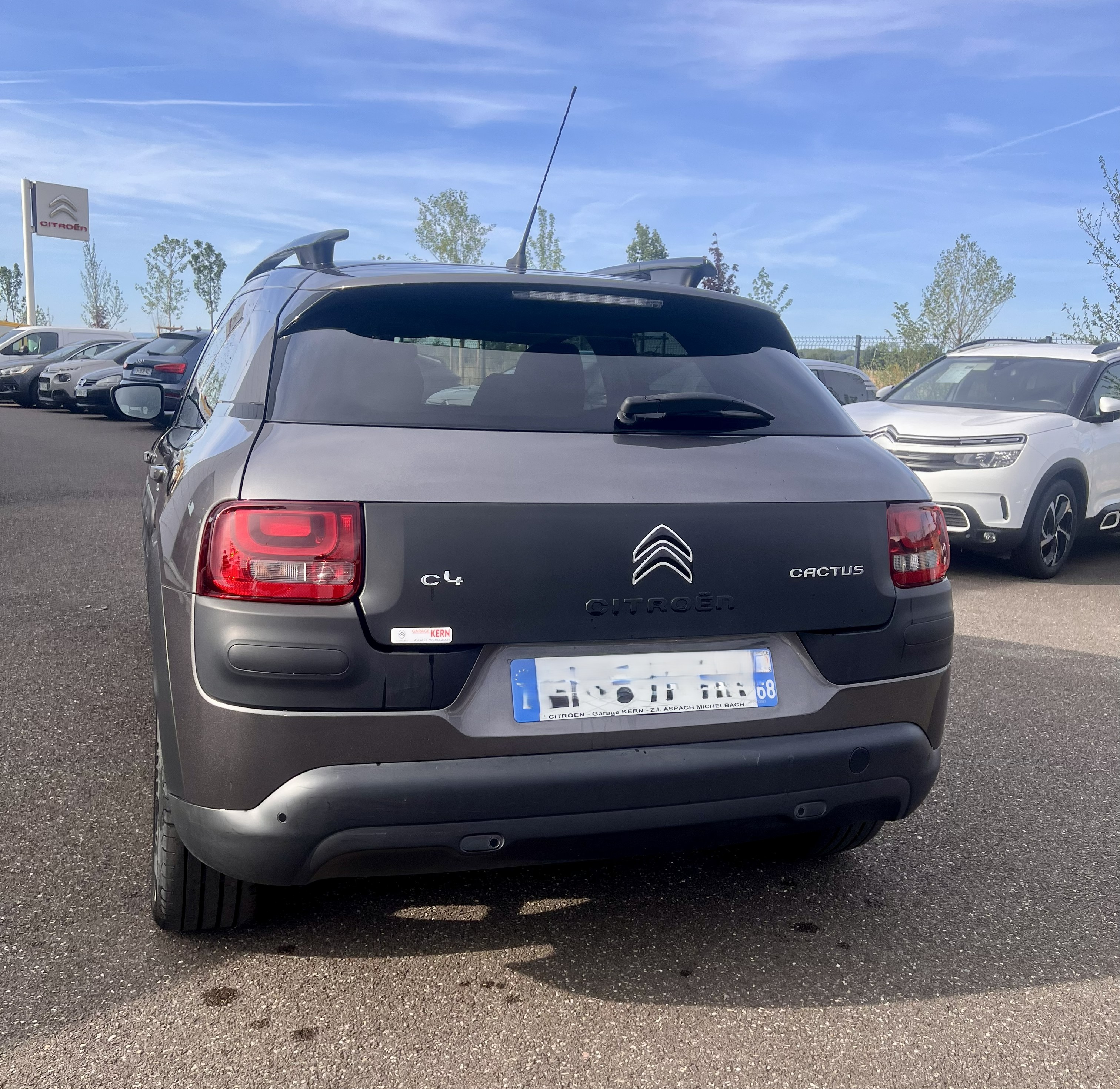 Garage Kern - CITROËN C4 CACTUS 1.2 PURETECH 130 FEEL