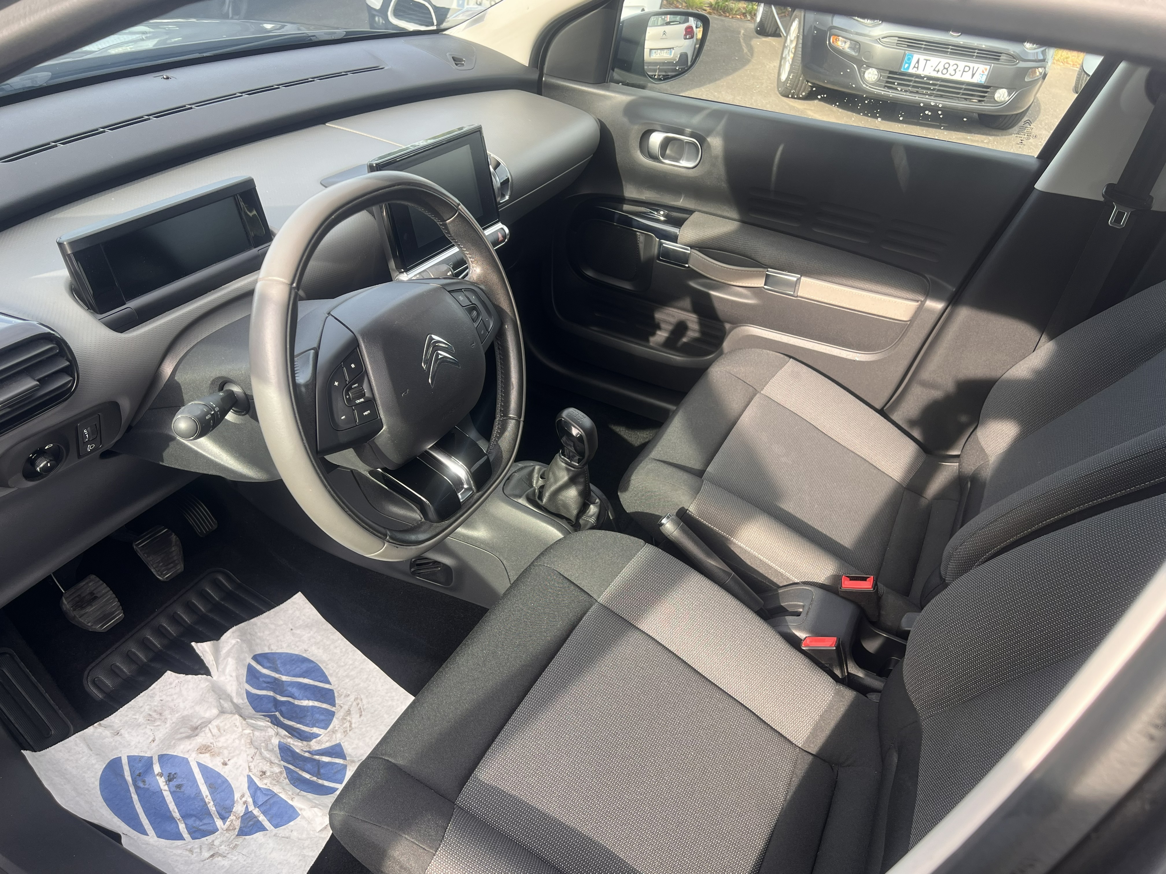 Garage Kern - CITROËN C4 CACTUS 1.2 PURETECH 130 FEEL