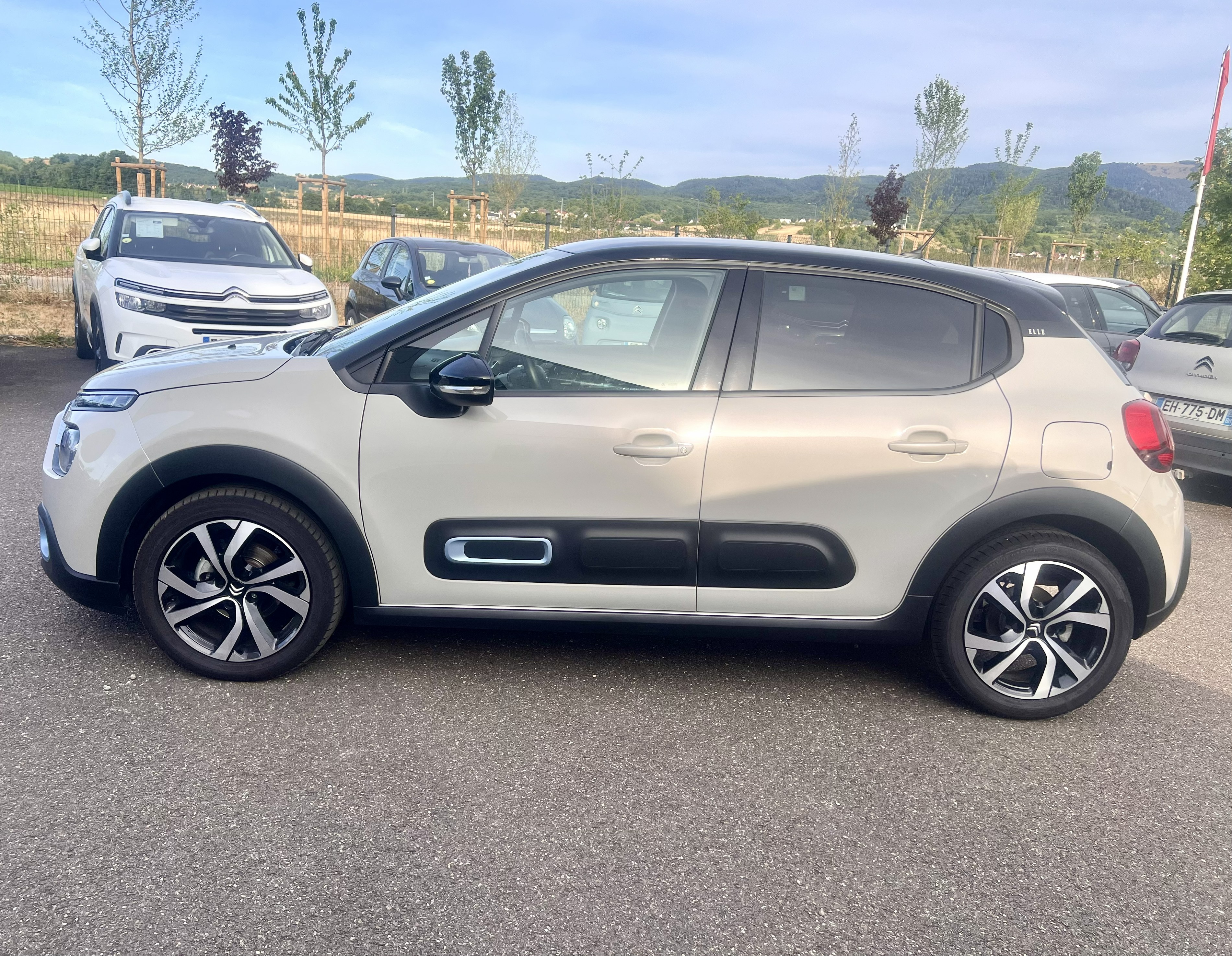 Garage Kern - CITROËN PURETECH 110CV ELLE BVM6